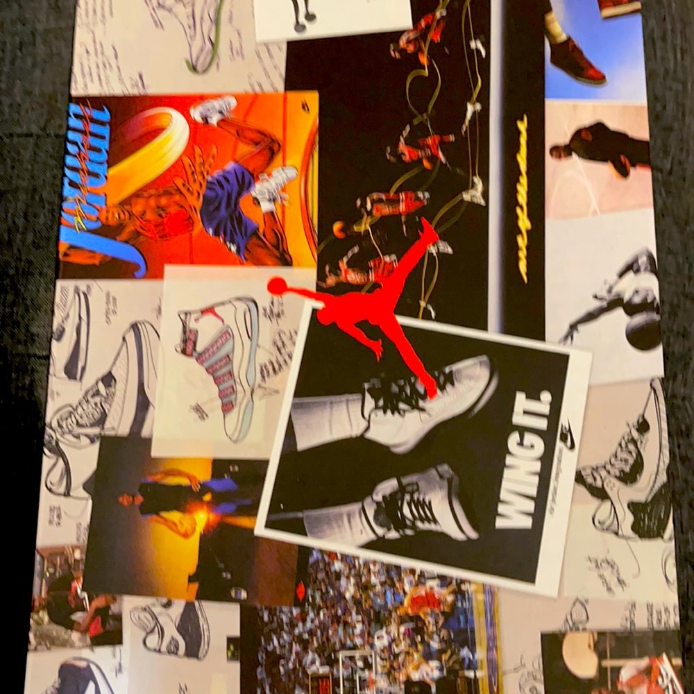 Black Ferrari Retro 14s